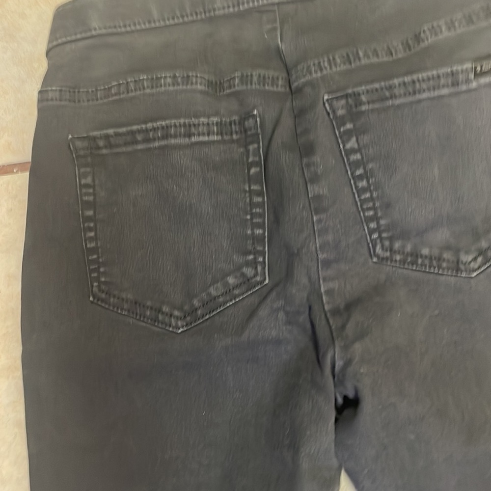 Jennifer Lopez jeggings - Picture 3 of 3